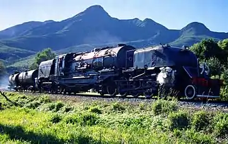 No. 2575 on an excursion trip, George, 30 May 2005