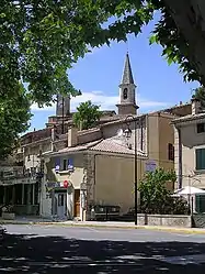 The centre of the village of Loriol-du-Comtat