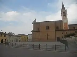 A square in Credera Rubbiano.