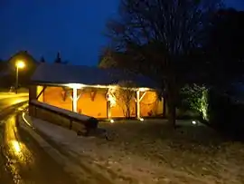 The washhouse at night