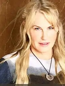 Daryl Hannah, Worst Supporting Actress winner.