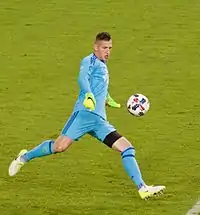 Bingham playing for San Jose Earthquakes in 2017