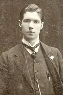 Denis McCullough, circa 1900s (cropped).jpg