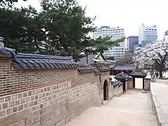 Indoor walls of Deoksu Palace.