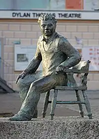 Statue of Thomas in the Maritime Quarter, Swansea