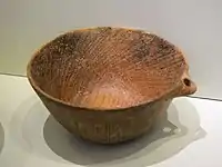 File:Early Minoan pottery, 3000-2600 BC