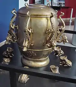 A modern replica of Zhang Heng's seismometer