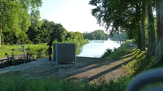 Lock at Tremblant in Maxilly sur Saône