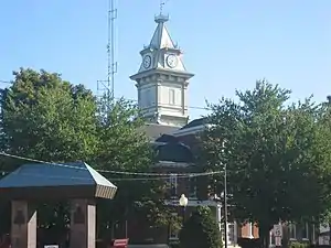 Edwards County Courthouse in Albion