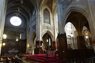 The transept (left) meets the choir (right).