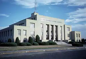 Ellis County courthouseHays