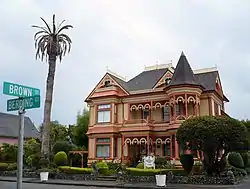 Gingerbread Mansion in 2014