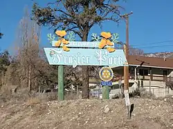 Entrance to Frazier Park, 2008