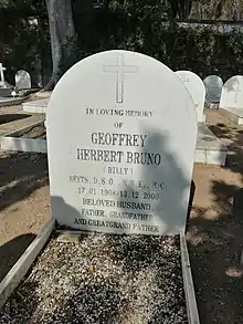 Headstone of Geoffrey Beyts