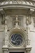 Gothic Revival oculus of the Hannoversche Bank - Haus III on Georgstraße, Hannover, Germany