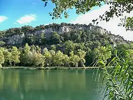 A view of the river Verdon to the south of the town of Gréoux-les-Bains