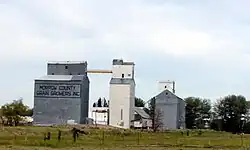 Grain elevators in Lexington, May 2009