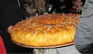 15 kg brioche in Brioche Dance, vendéenne tradition