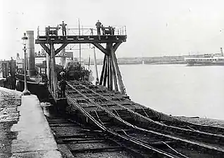 Bouch's ferry design with its adjustable ramp.