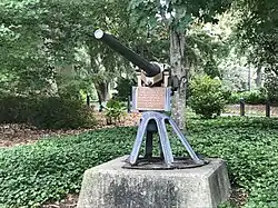 A gun that sank with the U.S.S. Maine at the beginning of the Spanish–American War