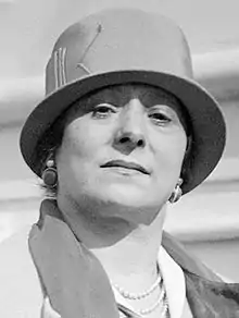 Helena Rubinstein, entrepreneur