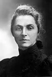 Image 41Emily Hobhouse campaigned against the appalling conditions of the British concentration camps in South Africa, thus influencing British public opinion against the war. (from History of South Africa)