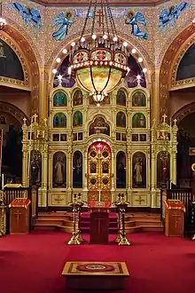 Russian Orthodox kafedra in the center of the nave with its Eagle rug (orlets)