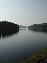 Looking South along Howden Reservoir from the Kings Tree turn around