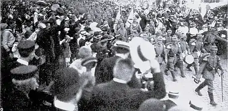 German soldiers being cheered in Lübeck during their advance to the front lines in 1914.