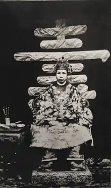 King Dong Khanh's enthronement, 1885