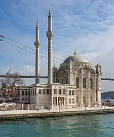 Image 48Ortaköy Mosque in the first quarter of the 20th century (from Culture of Turkey)