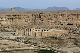 Samanid caravanserai near the castle of Izadkhast.