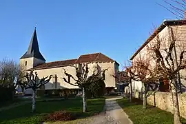 The church and town hall in Javerdat