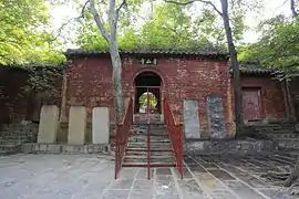 Qingshan Temple