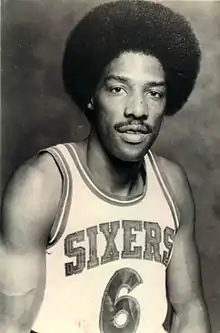 Julius Erving (1974.)