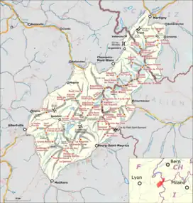 Simplified map of Mont Blanc massif showing location between France, Italy, and Switzerland