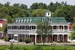 Historic Hotel Manning, built in the 1890s.