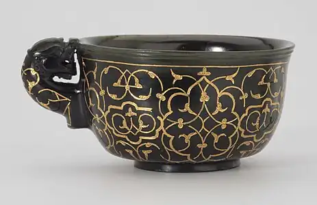 Cup with dragon handle, jade inlaid with gold, late 15th century