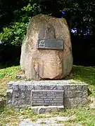 Memorial stone dedicated to Kazimierz Pułaski in the Amphitheater Park