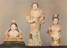 Statuettes of Devatas, Kumtura