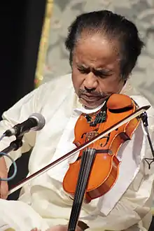 L. Subramaniam performing at concert in Bhopal October 2015