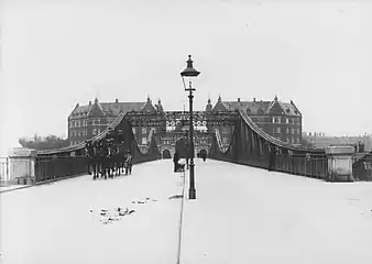 The Langelinie Bridge with Gefion and Gylfe in the background.