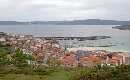 Laxe (Casa do Arco bottom-left)