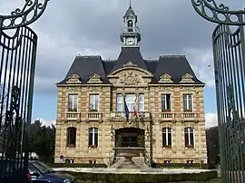 Le Vésinet Town Hall