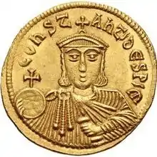 On the reverse of this solidus of Leo V the Armenian, the Emperor's son Constantine wears a ceremonial chlamys, 813-820