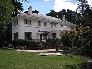 Leuralla, Leura designed by Edward Hewlett Hogben