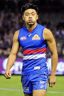 Lin Jong playing for the Western Bulldogs in 2018