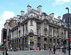 Lloyds Bank opened in 1915