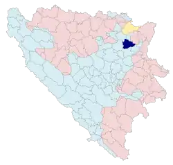 Location of Tuzla within Bosnia and Herzegovina (dark blue).