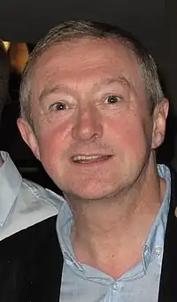 Louis Walsh(2010–2011)